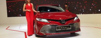 KLIMS 2018: Toyota Camry 2.5V 2019 Malaysia | YS Khong Driving