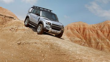Land Rover Defender 110 (Exterior) Off-road – yskhongdriving