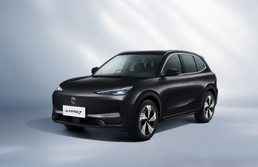 A black car parked on a white surface
AI-generated content may be incorrect.