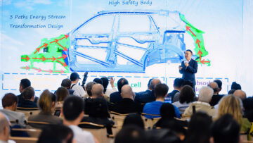 Photo 2 – TIGGO 9 Crash Test