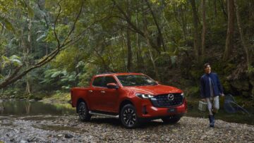 Mazda BT-50 YSK
