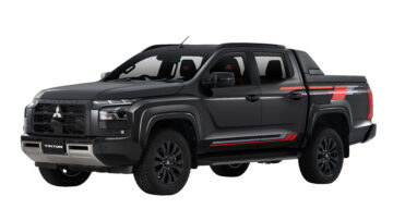 Athlete SAM Front 34 Left (Fuelcap Side)